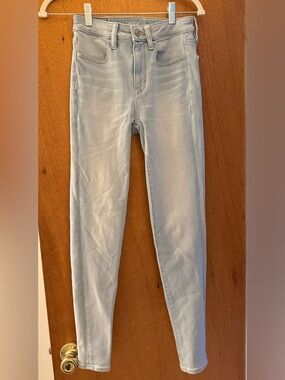 American Eagle Outfitters Light Blue Super Hi-Rise Jegging Size 0